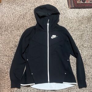 Nike Women's Black Full-Zip Hooded Jacket